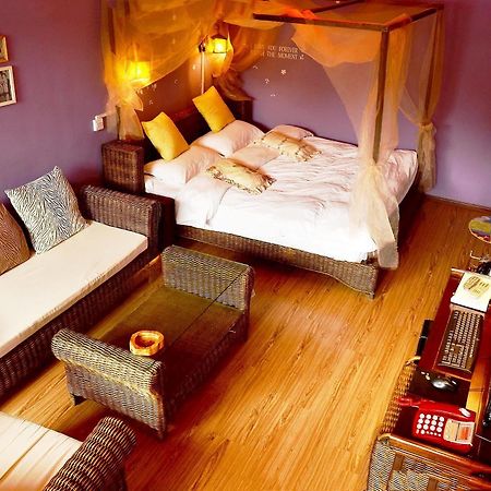 Lijiang Overseas Club Hotel Esterno foto