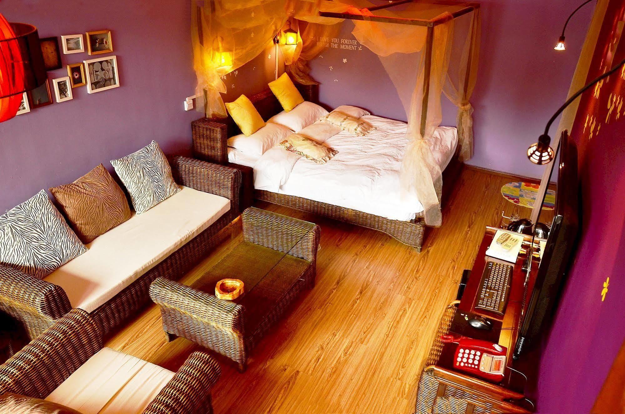 Lijiang Overseas Club Hotel Esterno foto