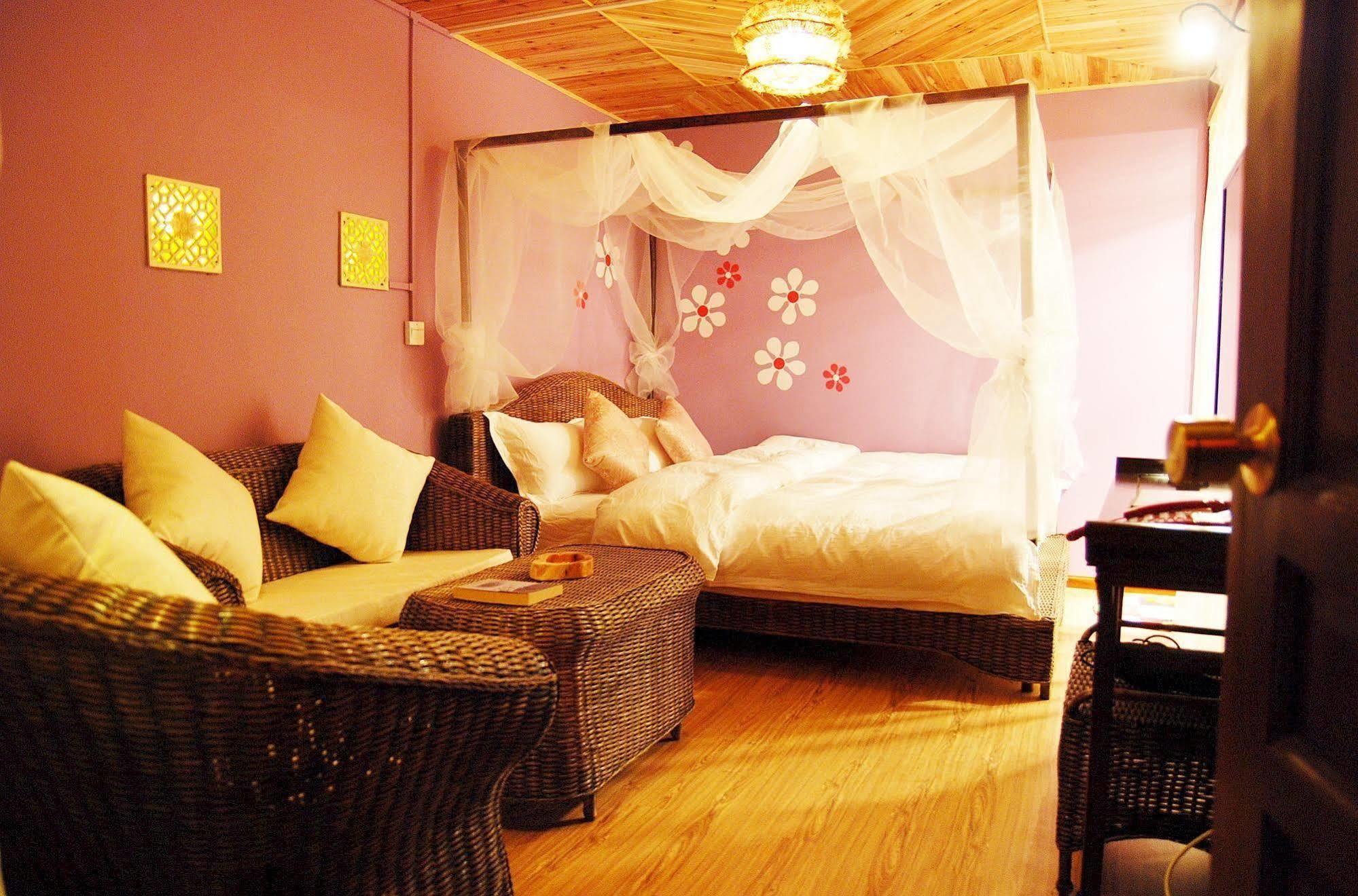 Lijiang Overseas Club Hotel Esterno foto
