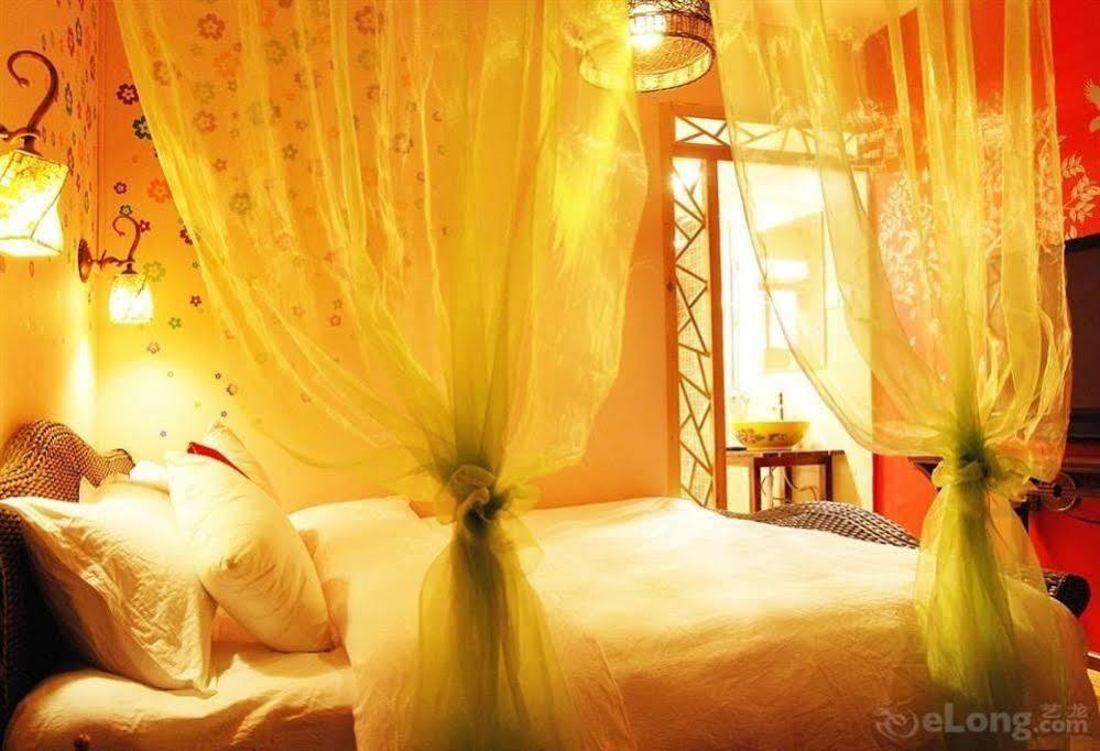 Lijiang Overseas Club Hotel Esterno foto
