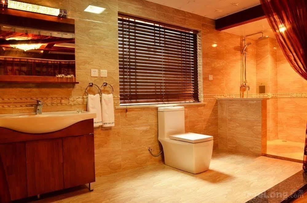 Lijiang Overseas Club Hotel Esterno foto